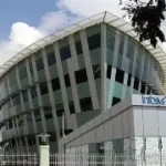 What Infosys’s ₹18,000 Crore Buyback Means for Shareholders: Gains, Taxes, and Risks